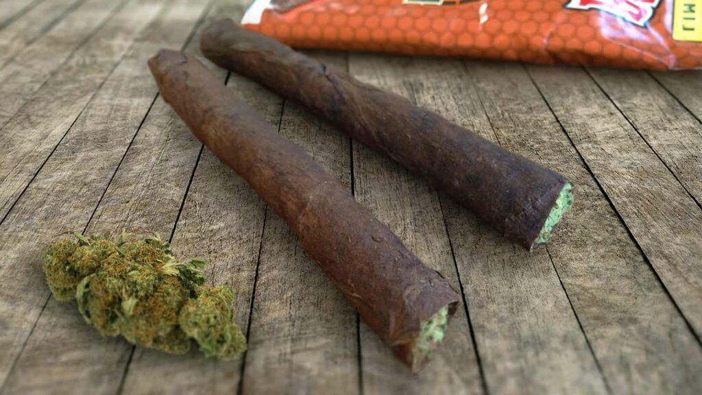How to Roll a Weed Cigar